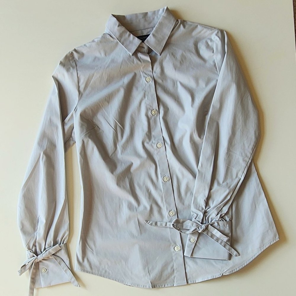 NWT Banana Republic Woman Button Up Formal Shirt, Light Grey Statement Sleeves 4